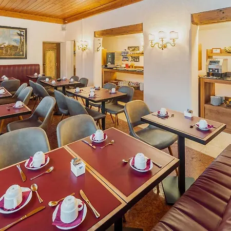 Royal Cortina