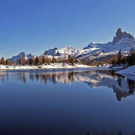 Готель Royal Cortina